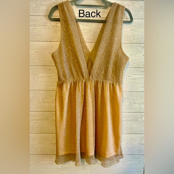 Boho-Fancy TOBI size (L)Gold, plunging neckline skater dress.Perfect✨ - Picture 2 of 3